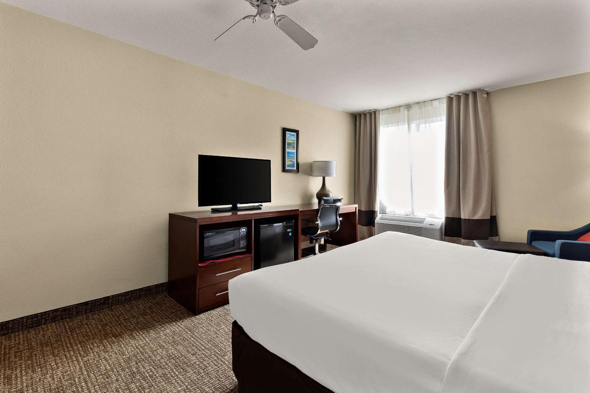Comfort Inn & Suites Sequoia Kings Canyon Three Rivers Exterior foto